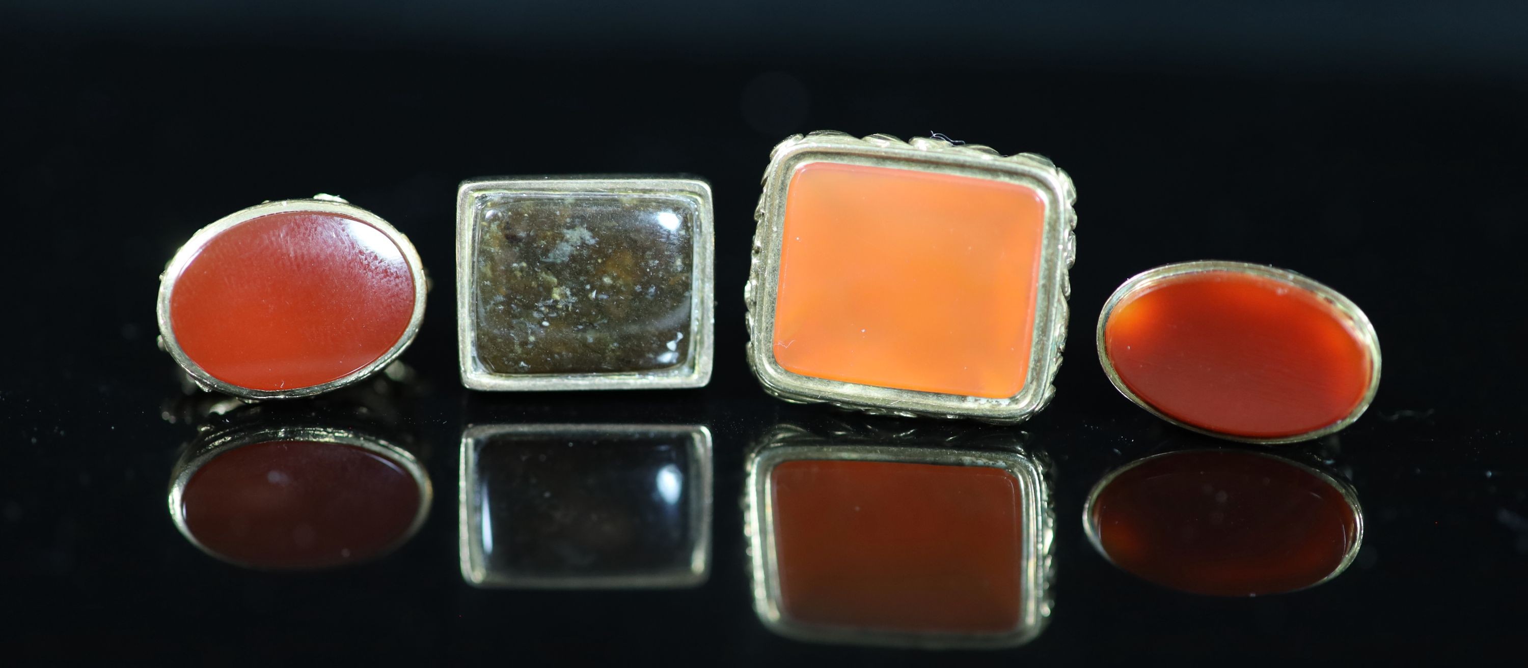 Four gold or overlaid and chalcedony set fob seals